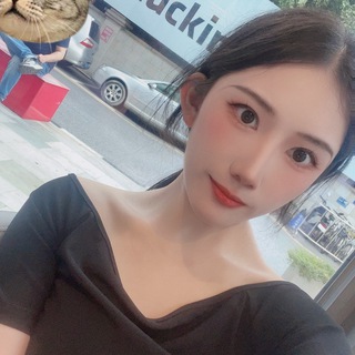 Photo of the private contact 南山💋小灵茜高颜值嫩妹👙大胸瘦底可环保 on Telegram